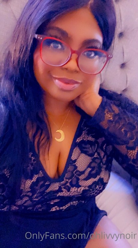 obeygoddesslivvy pornstar naked photo