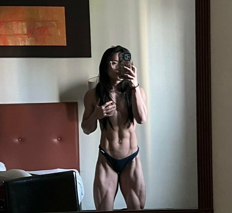 Sherlyn Chee nudes actress image