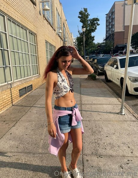 amaze me erotic model galleries