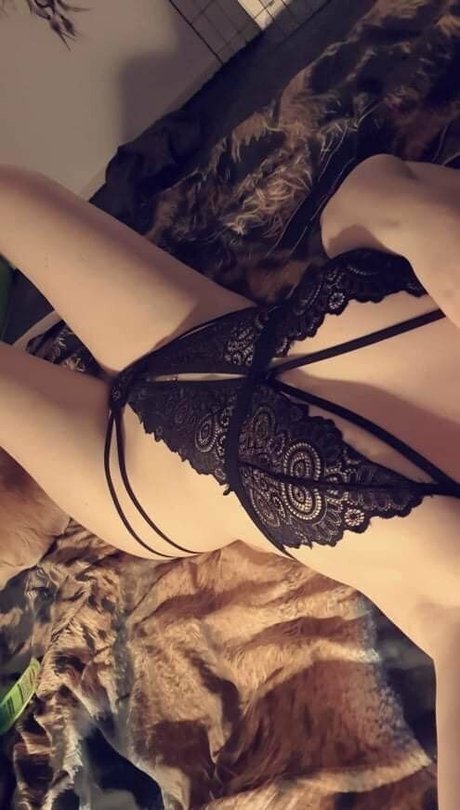 nini9818 xxx model pics