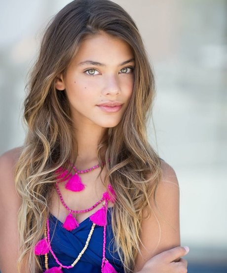 Laneya Grace model xxx image