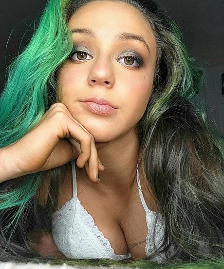 AiricaDemia high quality actress pic