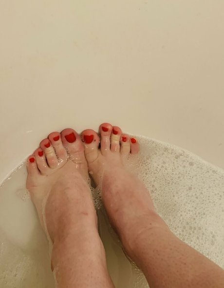 theselilpiggie6 pretty actress pictures