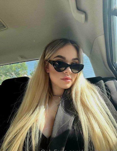 april007free free model photos