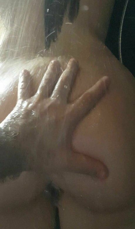 the johnny pig art actress galleries