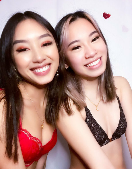 Bluekittyy exclusive pornstar photo