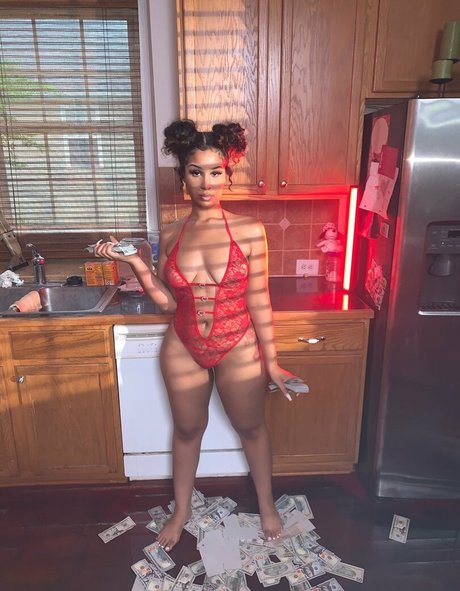 ciinderchella pornstar nude images