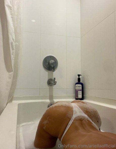 Ariella Moreno sex actress picture