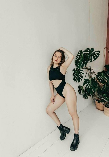 annacherry1 high quality pornstar images