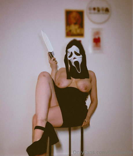 Hotelbelle model erotic pics