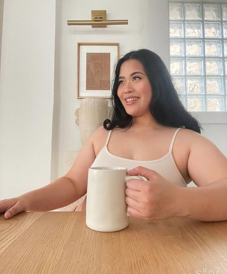 BellaBun Bo Bae model pornographic gallery