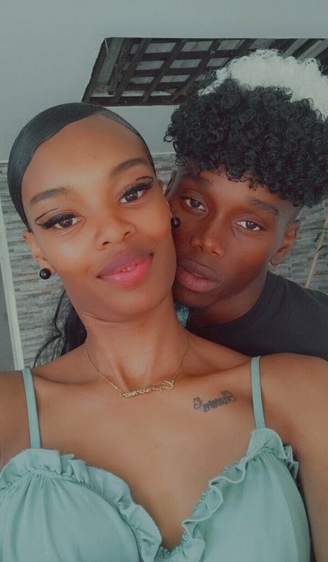 afroflavor xxx model photo