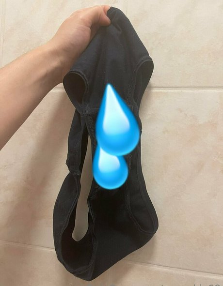 monakis69 star nude picture