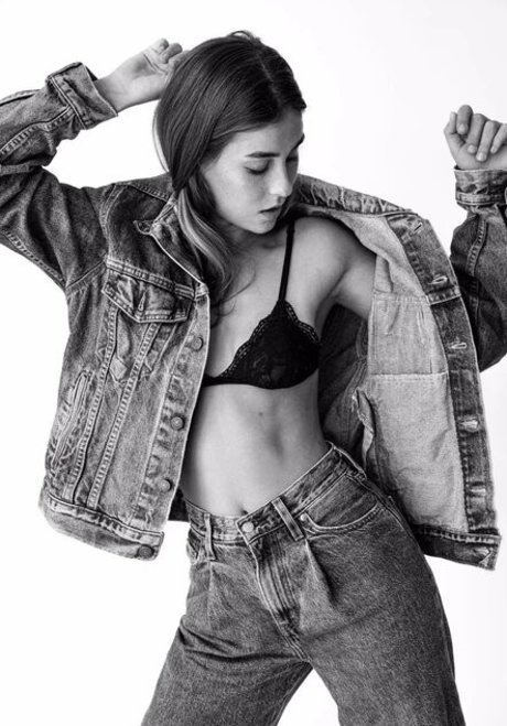 Roni Shif pornographic actress images