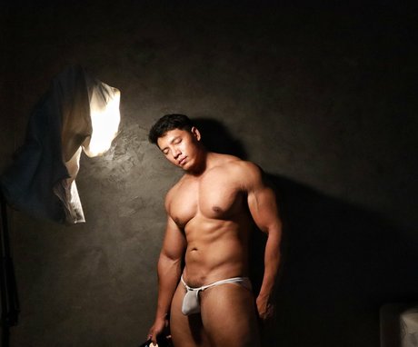 jen k model hot image