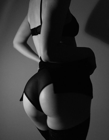 sophieinyourheart pornstar hd pictures