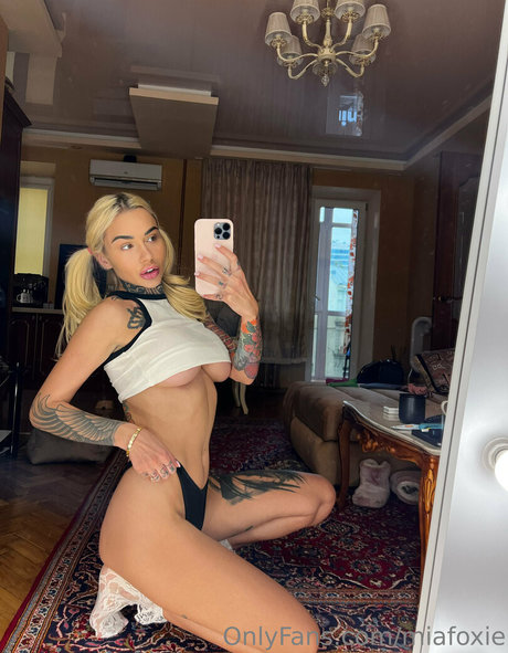 mia foxybae xxx pornstar picture