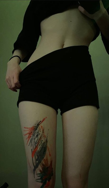 Guzelija perfect model photos