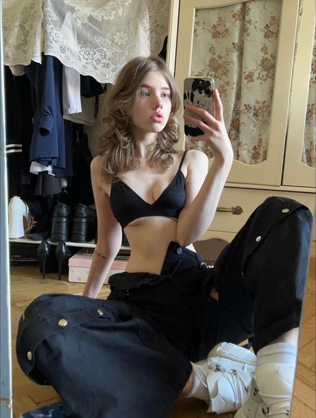 Tero model erotic pic