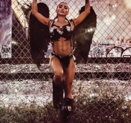 Vanessamfit perfect actress pic