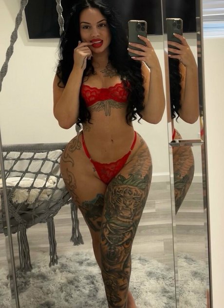 biancatoxic xxx pornstar photo