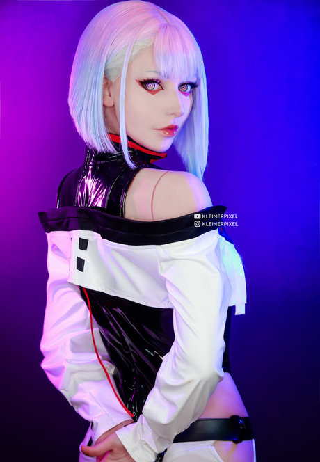 Kleiner Pixel sex model image