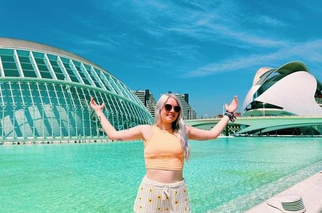 Larissa Zeeuwe porn star picture