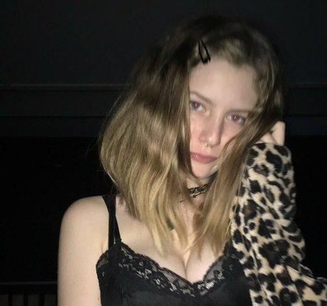 pretty pussy onlyfans hot sex pics