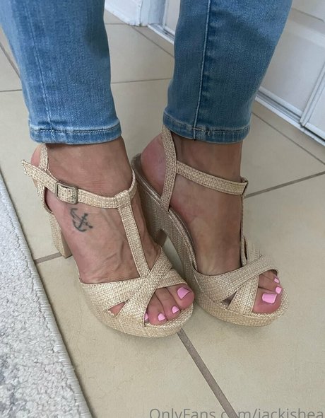 jackishea model hd photo