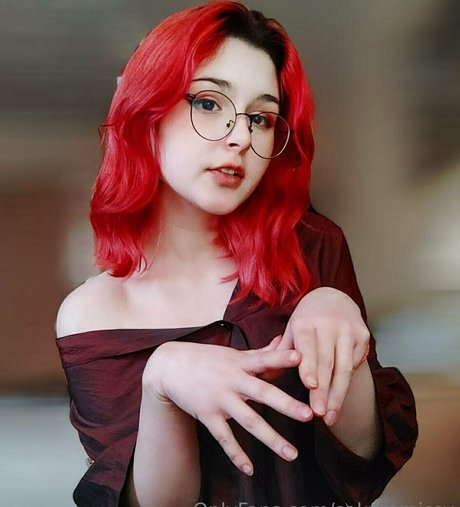 sakuramissy nudes model gallery