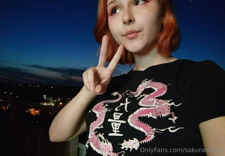 sakuramissy model exclusive image