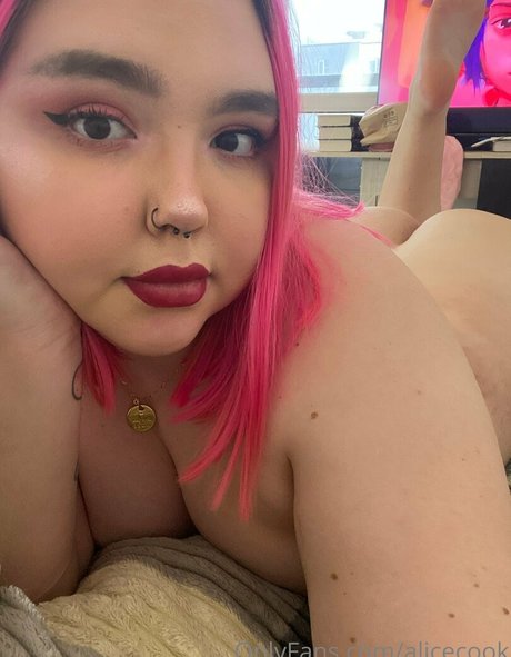 alicecook model pretty pic