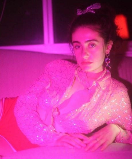 Rachel Sennott hot pornstar photo