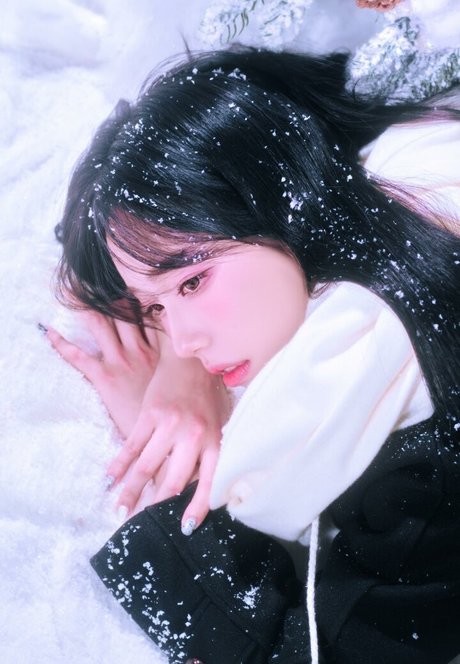 Ggyong ee star high quality photos