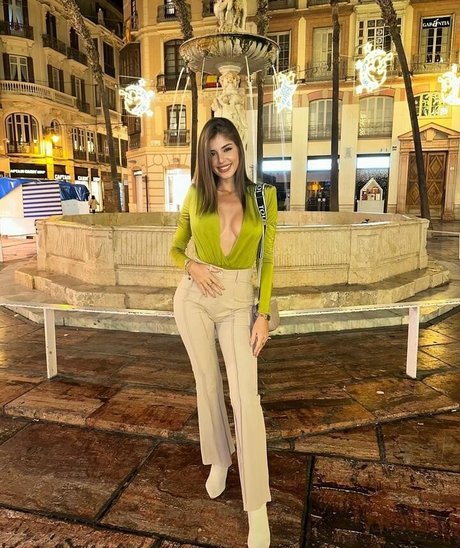 lauramedinarb free star photos