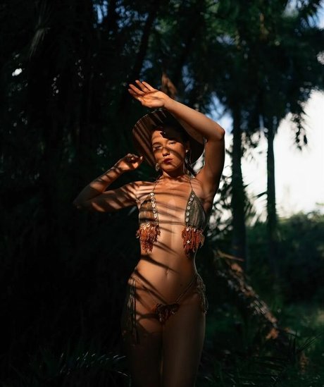 alannajade erotic pornstar img