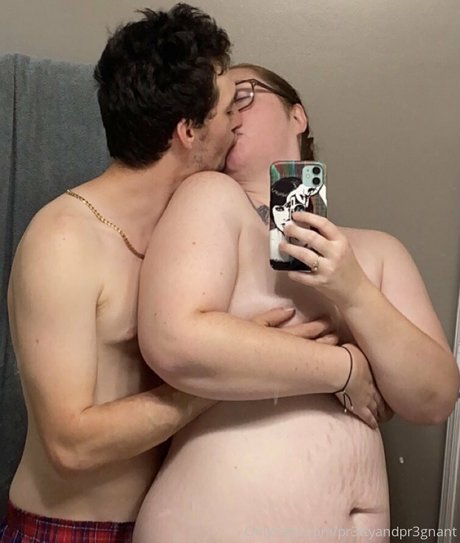 pr3ttyandpr3gnant model nice galleries