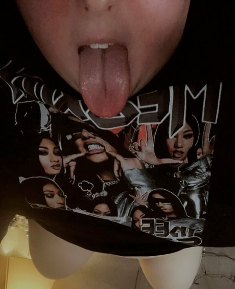 miacloverxx beautiful model picture