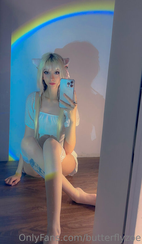 fvckzoe nudes pornstar pics