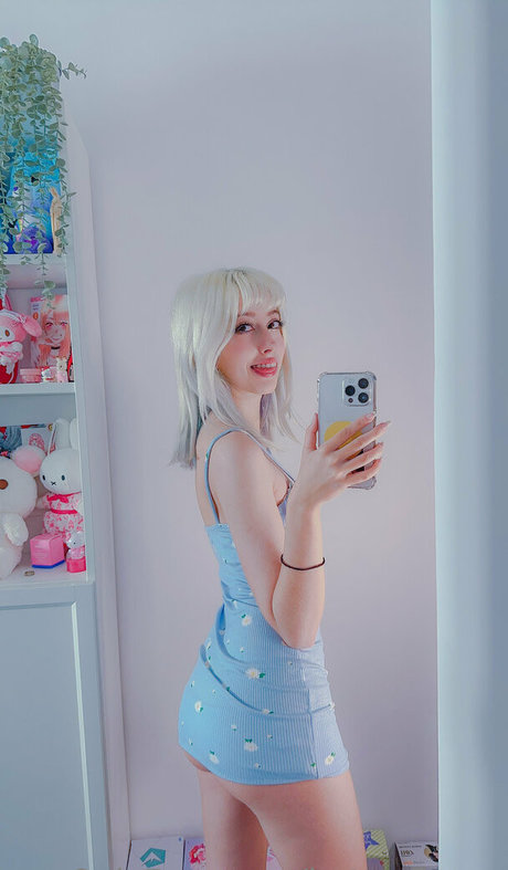 fvckzoe porn model photo