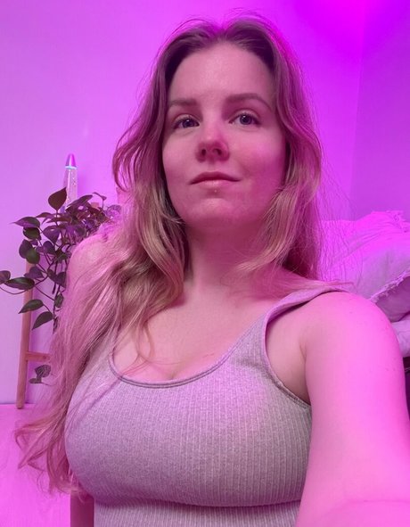 Imsessis pretty model images