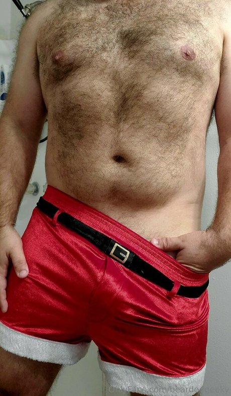 beardedgeeky erotic pornstar pic