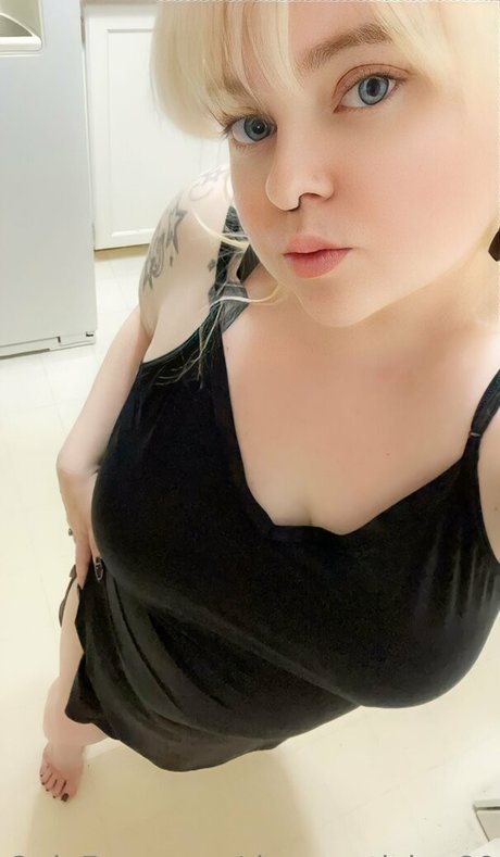 tinymortician89 pretty model pictures