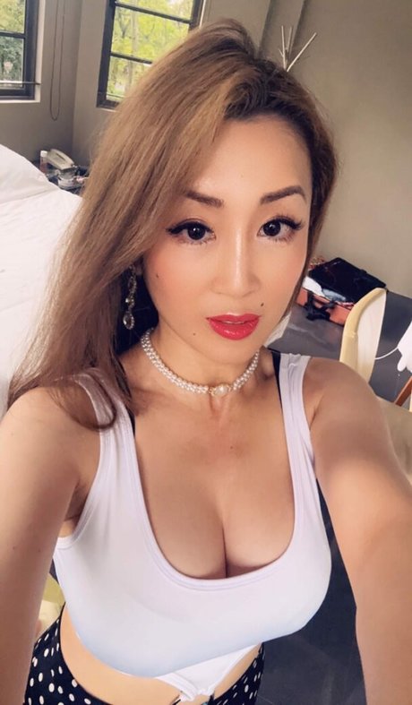 Originallysin nudes actress photo