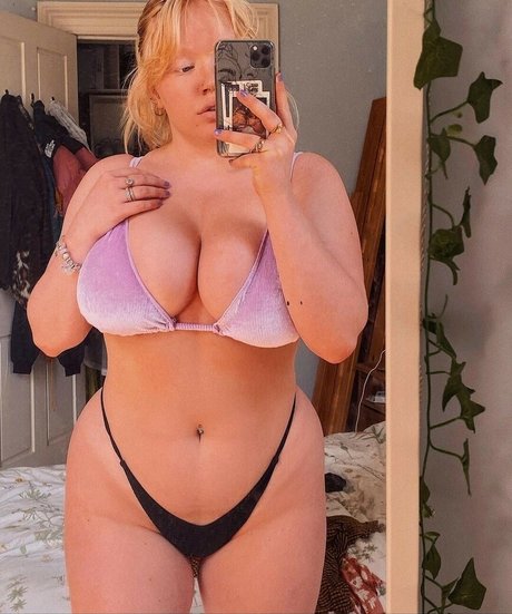 Camsreb pornstar nude pics