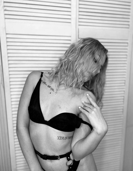 kate kk22 Profile pic