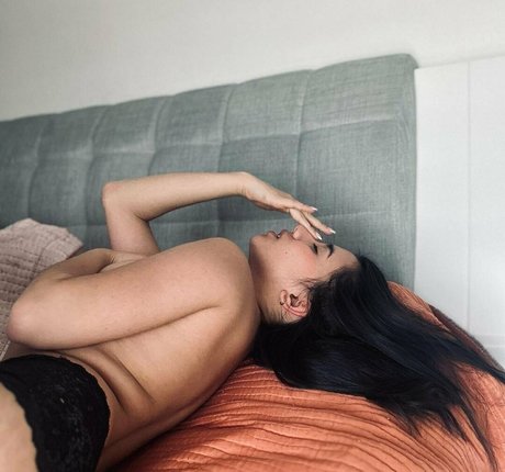 lovely zoe pornstar sexy picture