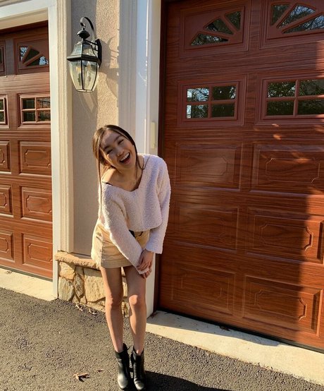 Lisabby erotic star archive