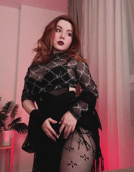 Rootyasha pornstar art pics