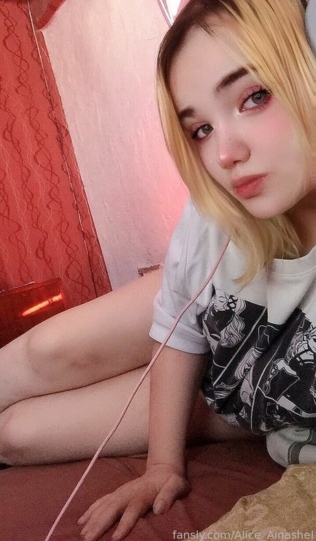 Alice Ainashel model nice galleries